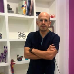 Dr. Efraín Aquino, Pediatrics & Hematology at Altavita